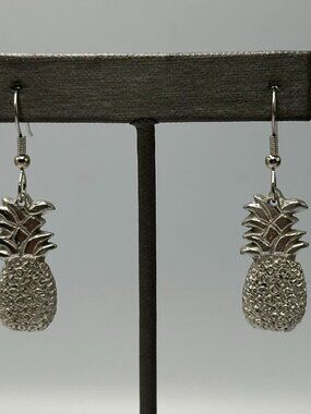 3/$30 Gibson Pewter Pineapple Earrings Silver Pierced Hooks Fruity Jewelry
